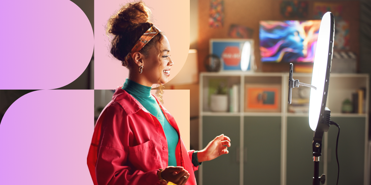 The main image presenting a woman in front of a smartphone on a tripod with LED ring